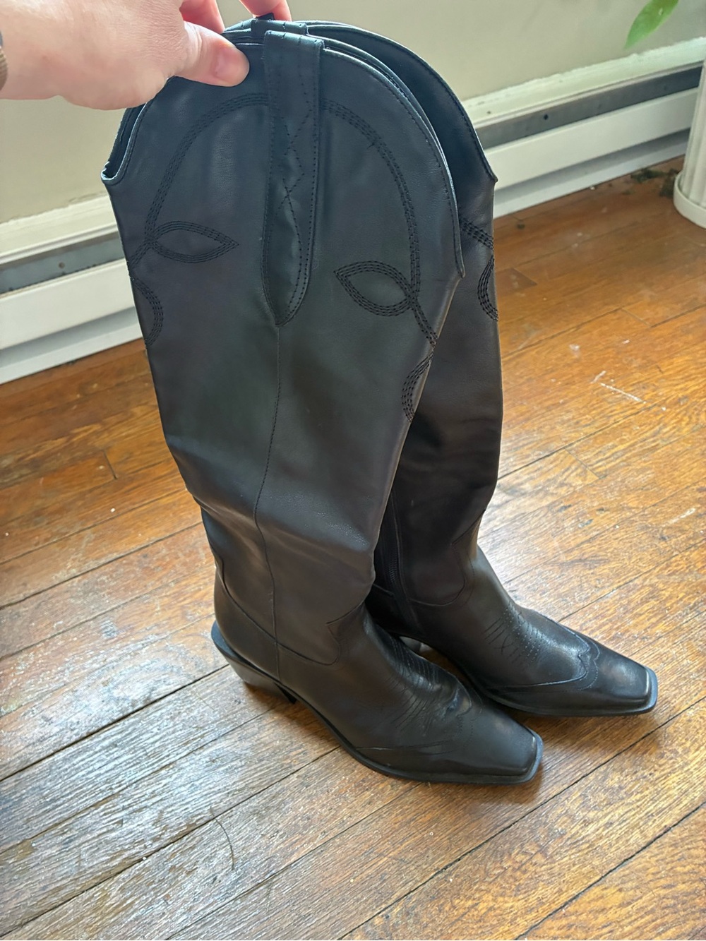 Classic Black Leather Heeled Women's Boots